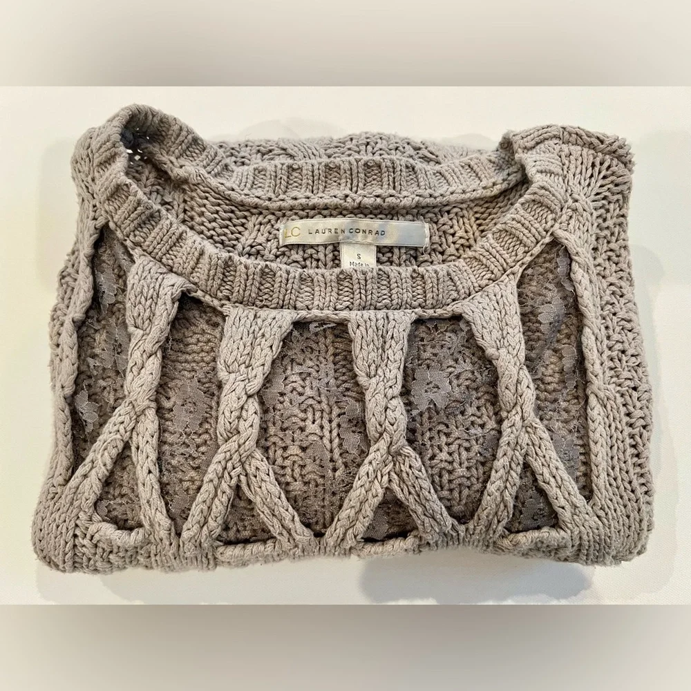 LC Lauren Conrad Lace Cotton Women's Taupe Cable Knit Sweater - Picture 1 of 14